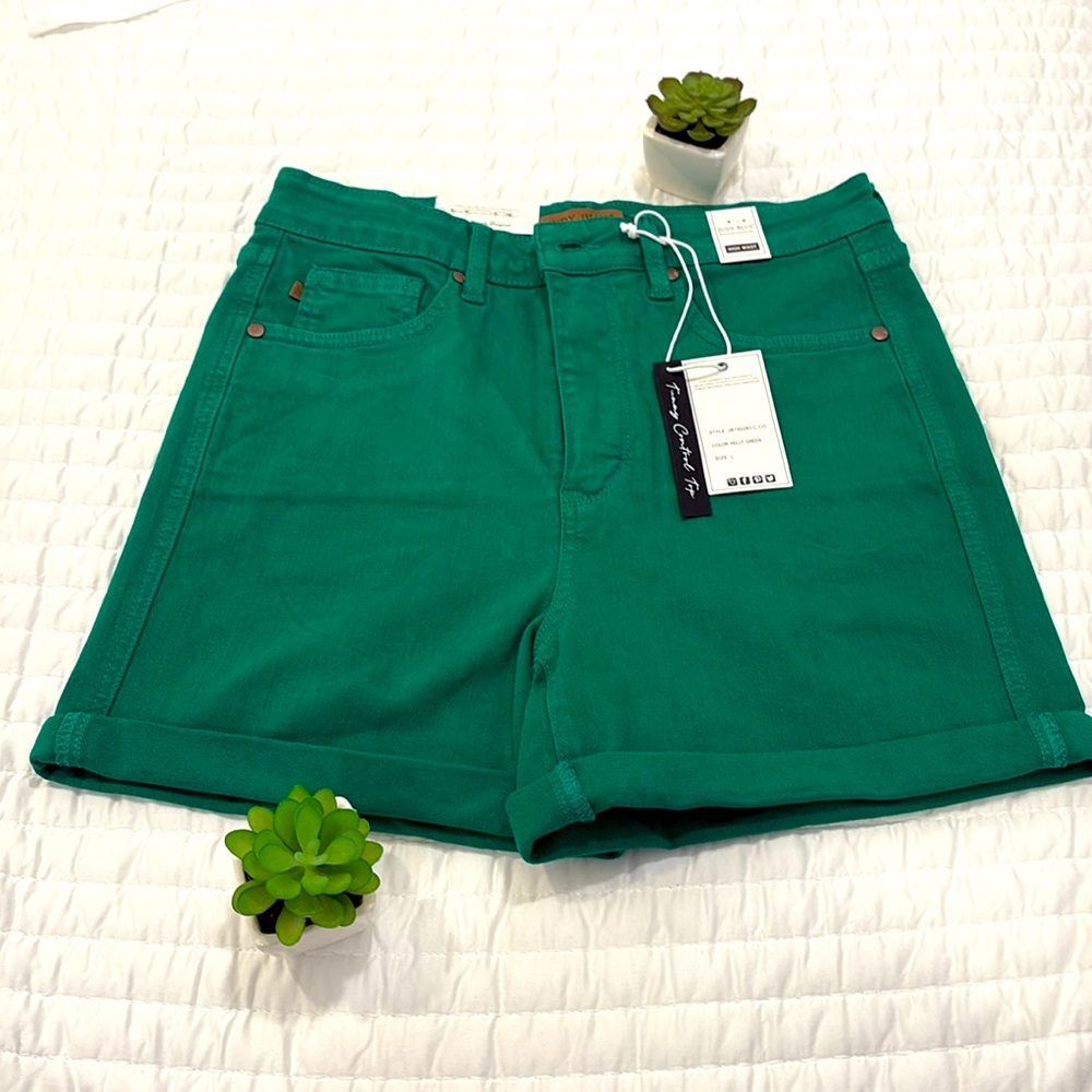 Judy Blue Women's High-Waist Kelly Green Denim Shorts Size L, NWT